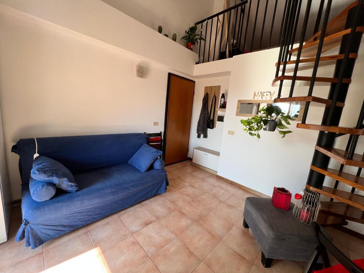 Mansardina A Pochi Passi Da Roma Appartement Morlupo Buitenkant foto