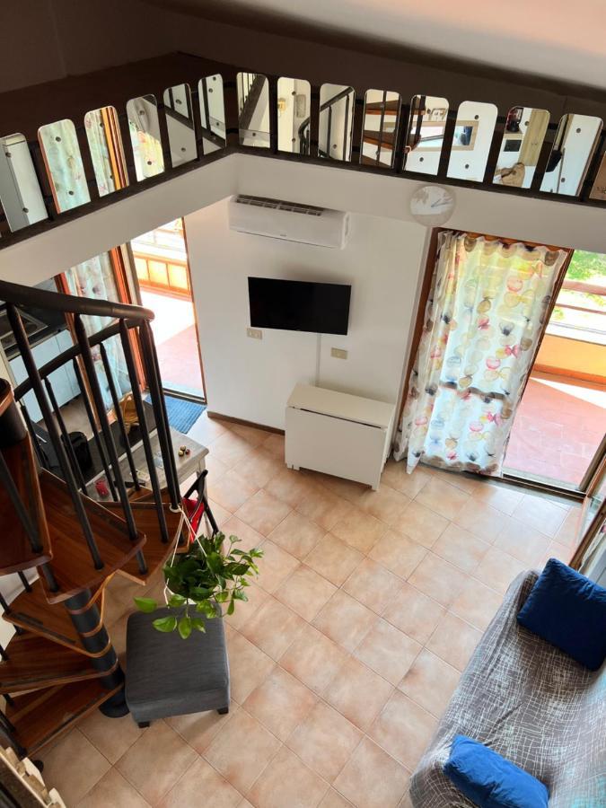 Mansardina A Pochi Passi Da Roma Appartement Morlupo Buitenkant foto