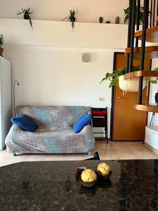 Mansardina A Pochi Passi Da Roma Appartement Morlupo Buitenkant foto